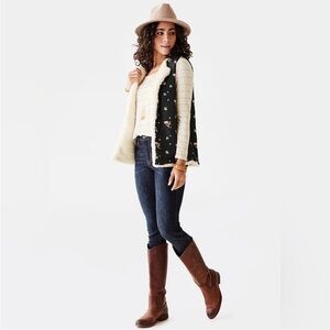 New Matilda Jane Snow Way Faux Fur Reversible Vest Size Medium